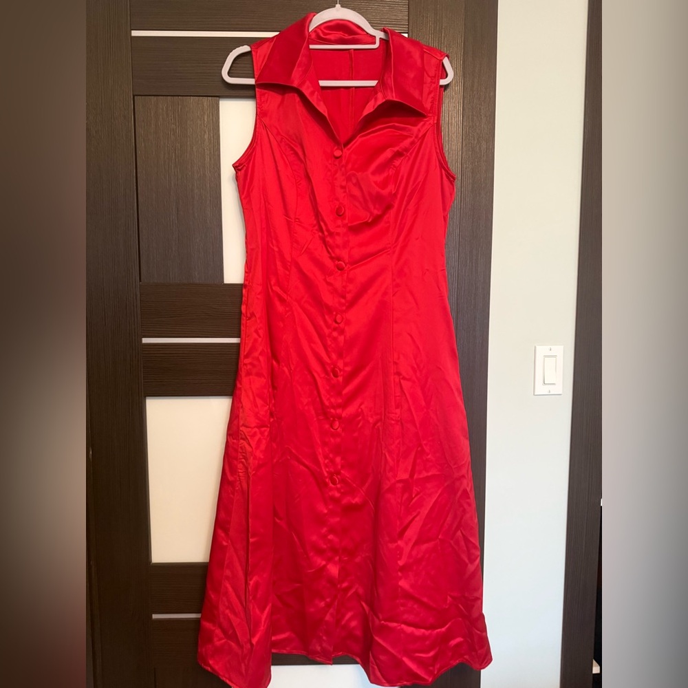 Red Sleeveless Button-Front Dress
